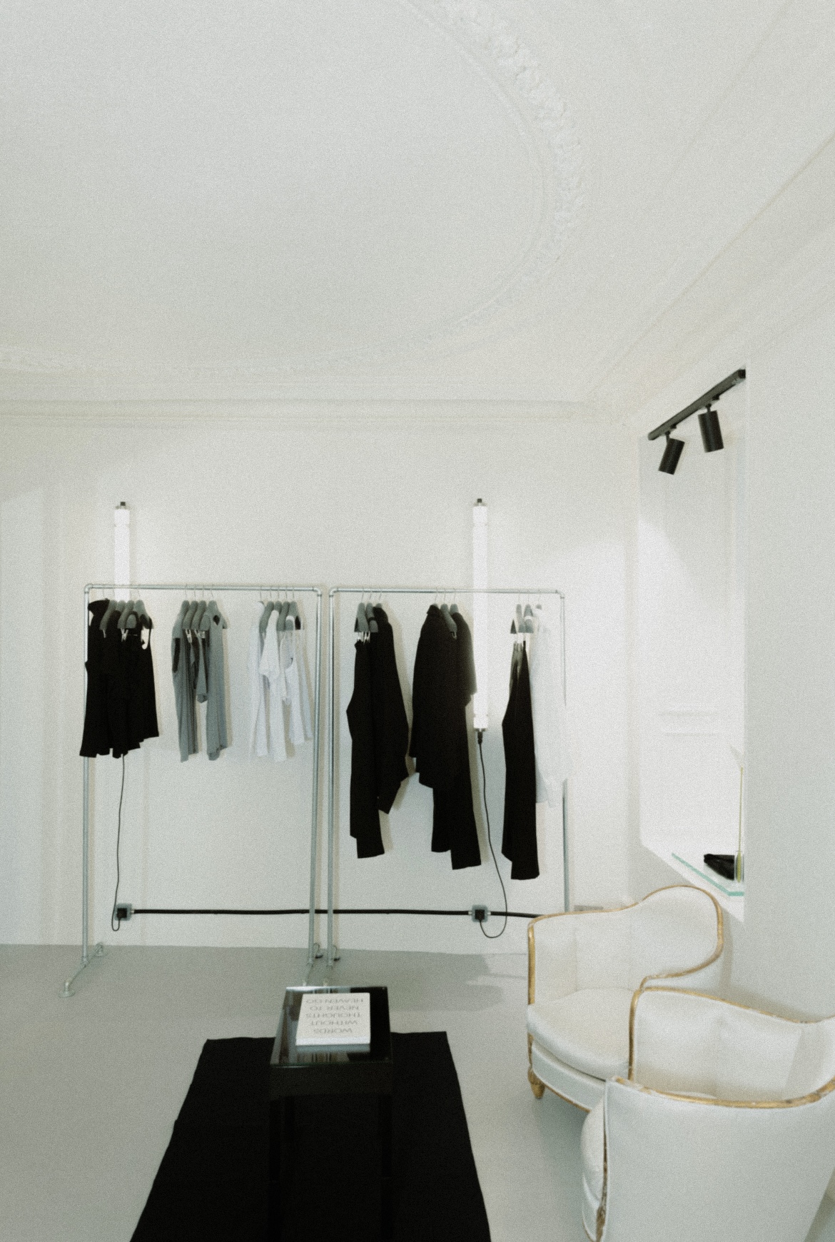 LOUIS GABRIEL NOUCHI flagship - Marie-Anne Derville