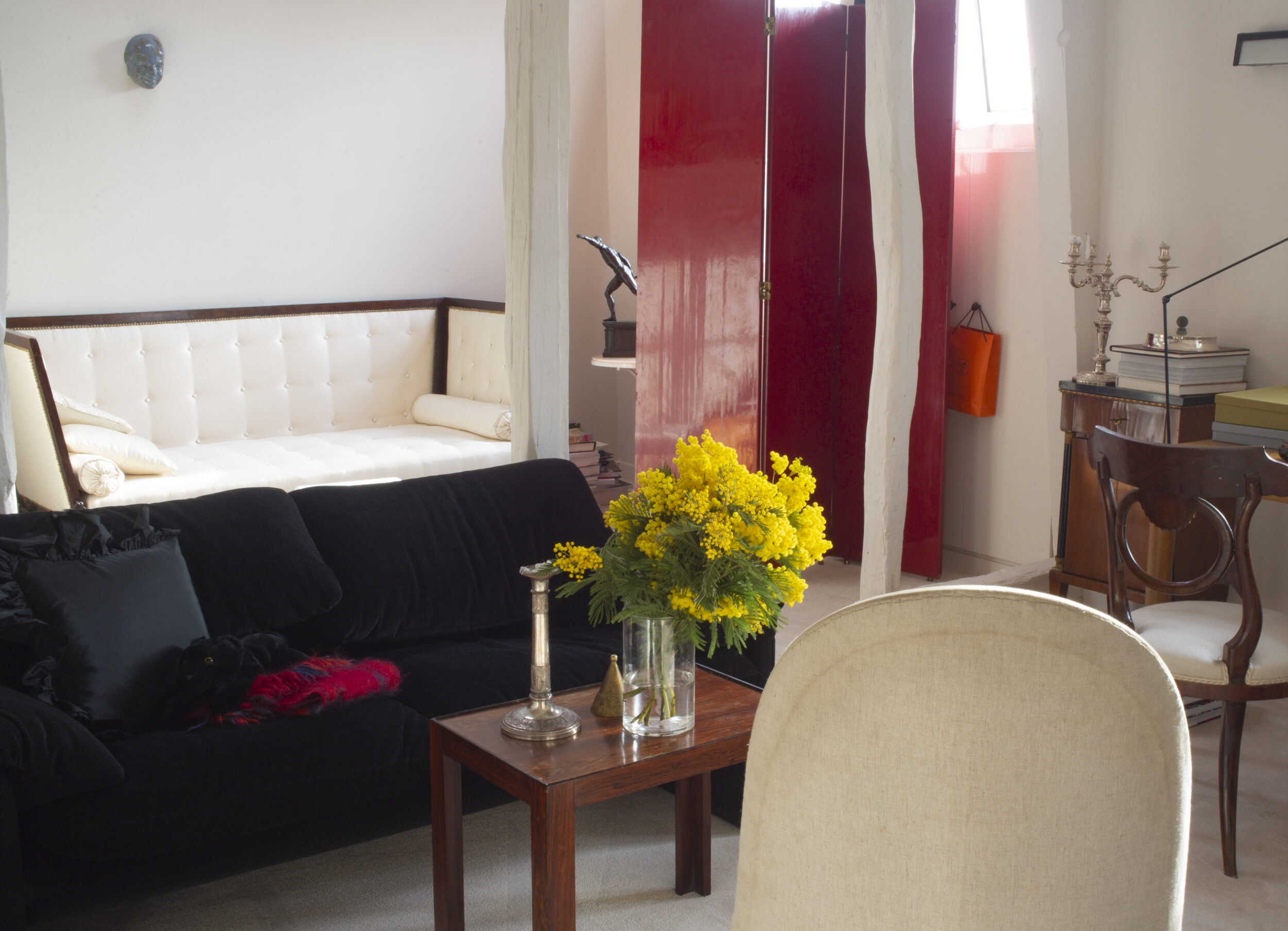 Marie-Anne Derville Studio by Roland Beaufre - Marie-Anne Derville
