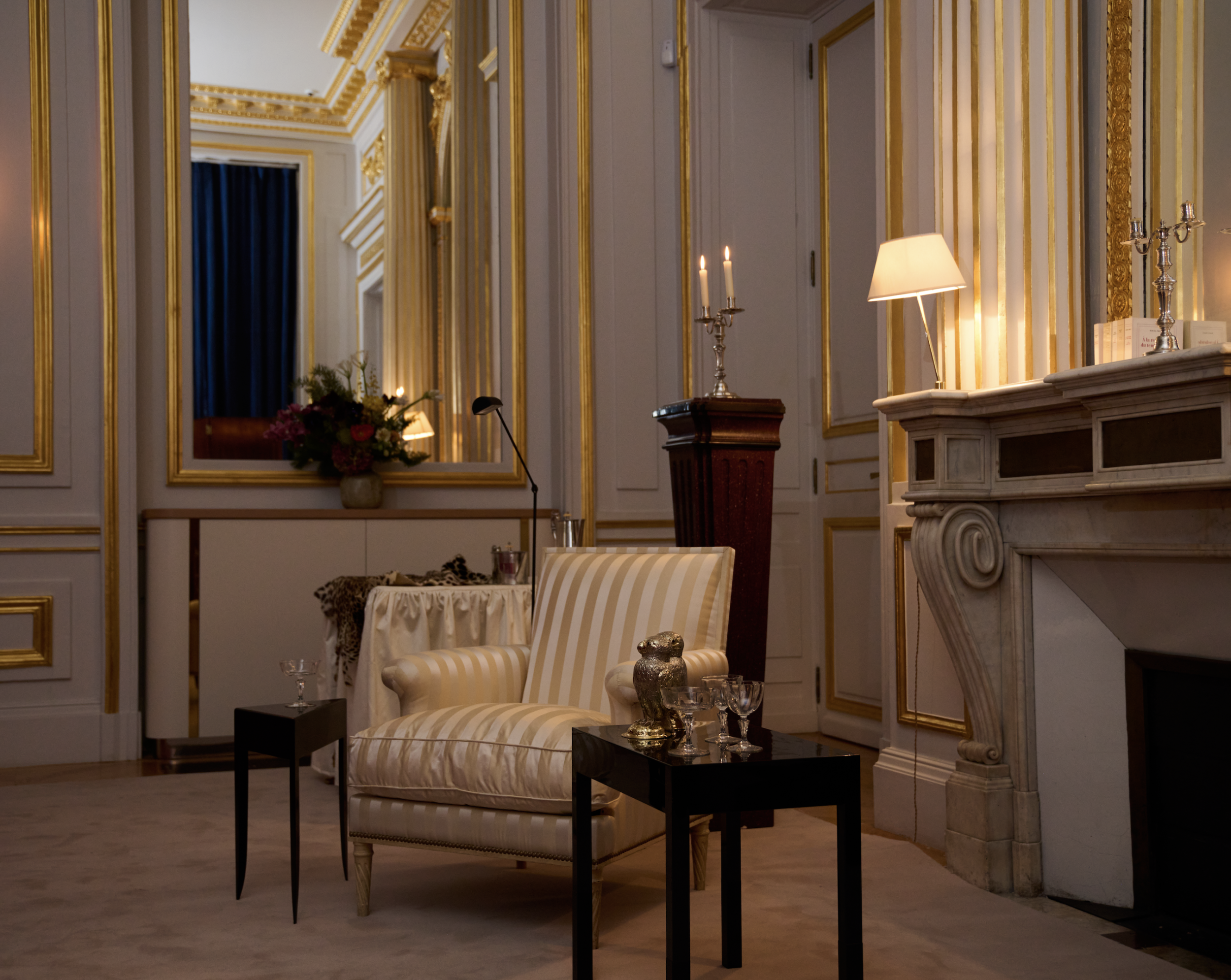 Set design for “Madame de” by Louise de Vilmorin, © Ismael Moumin - Marie-Anne Derville