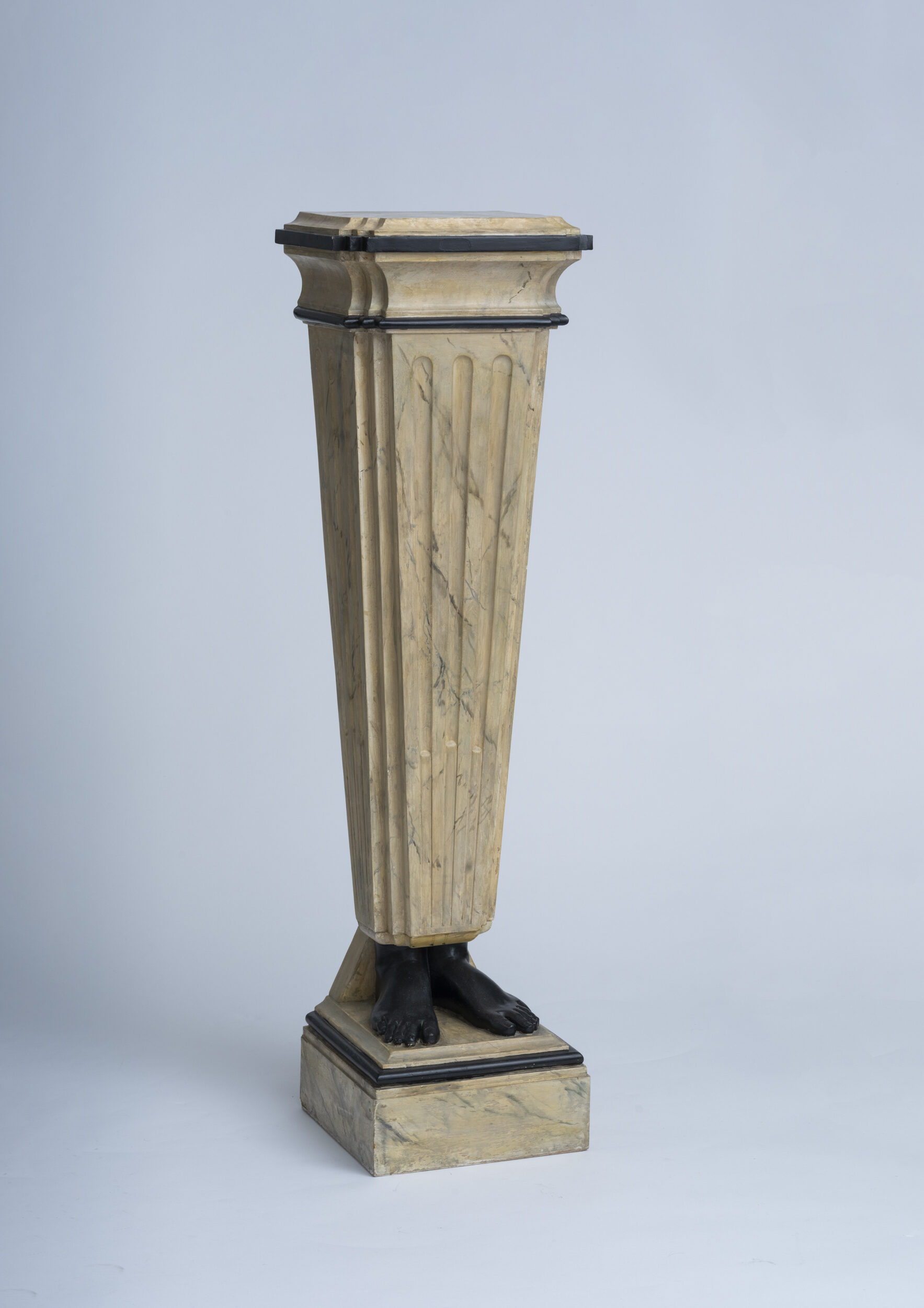 One plaster pedestal cast after a 1940s model - Marie-Anne Derville