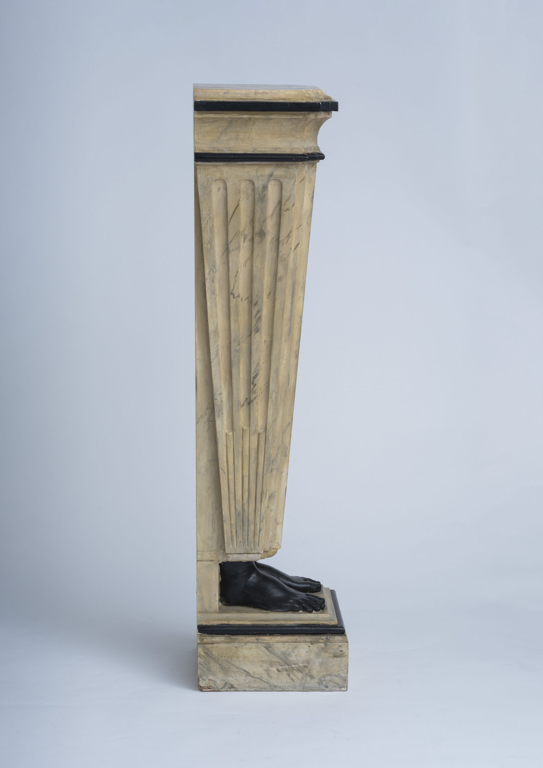 One plaster pedestal cast after a 1940s model - Marie-Anne Derville